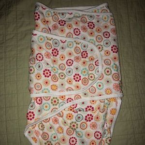 New condition Miracle Blanket swaddle baby wrap